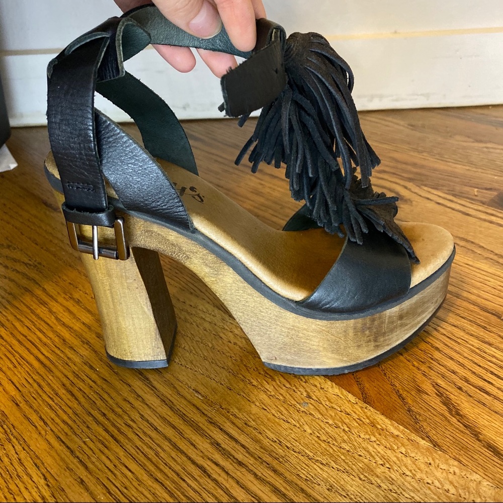 Clays Platform heels